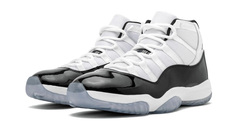 Nike Air Jordan 11 Retro 'Concord'