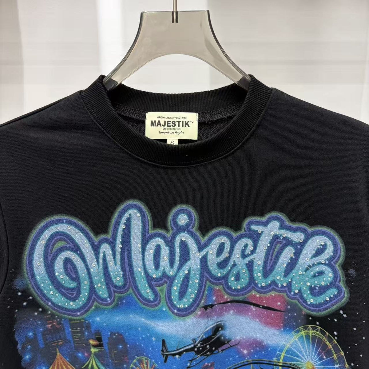 MAJESTIK Carnival Car Graphic T-Shirt