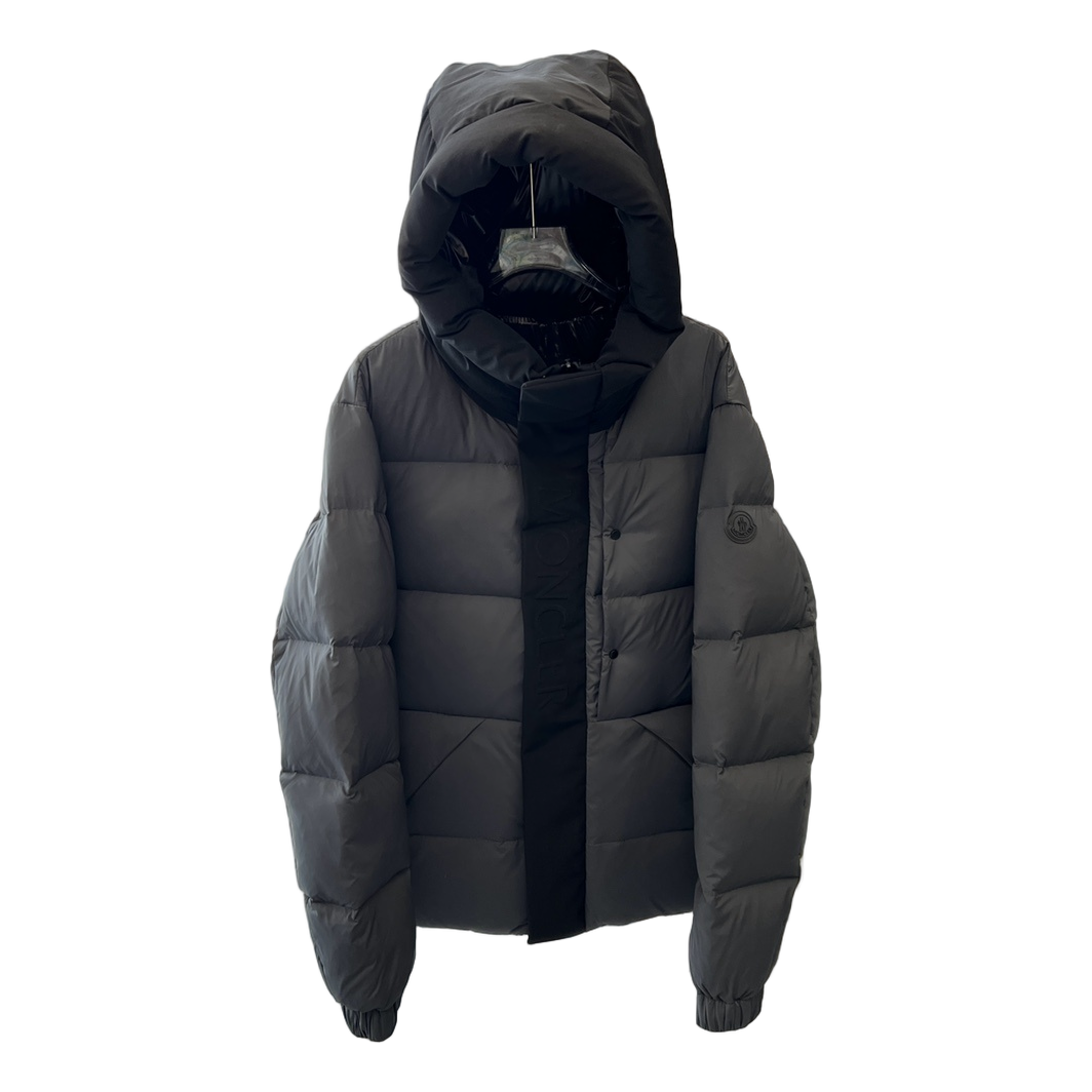 Moncler Contrast-Hood Color-Block Puffer Jacket