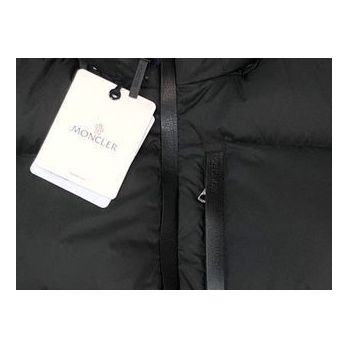 Moncler Tonal-Patch Wide-Quilt Hooded Puffer Jacket – Quiet Luxury Edition