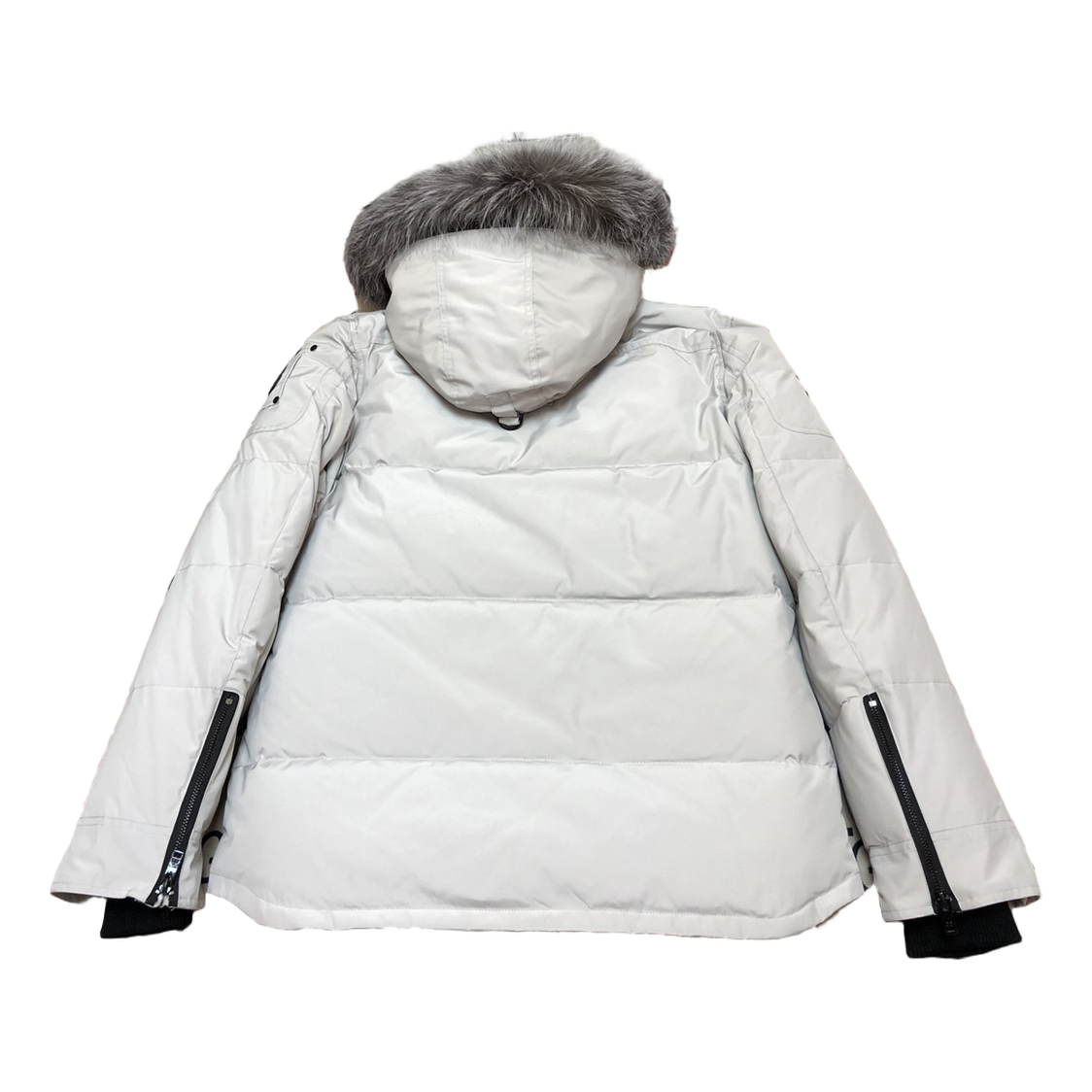 Moose Knuckles Four-Pocket Fur-Trim Hooded Puffer Jacket – Extreme Cold Ready